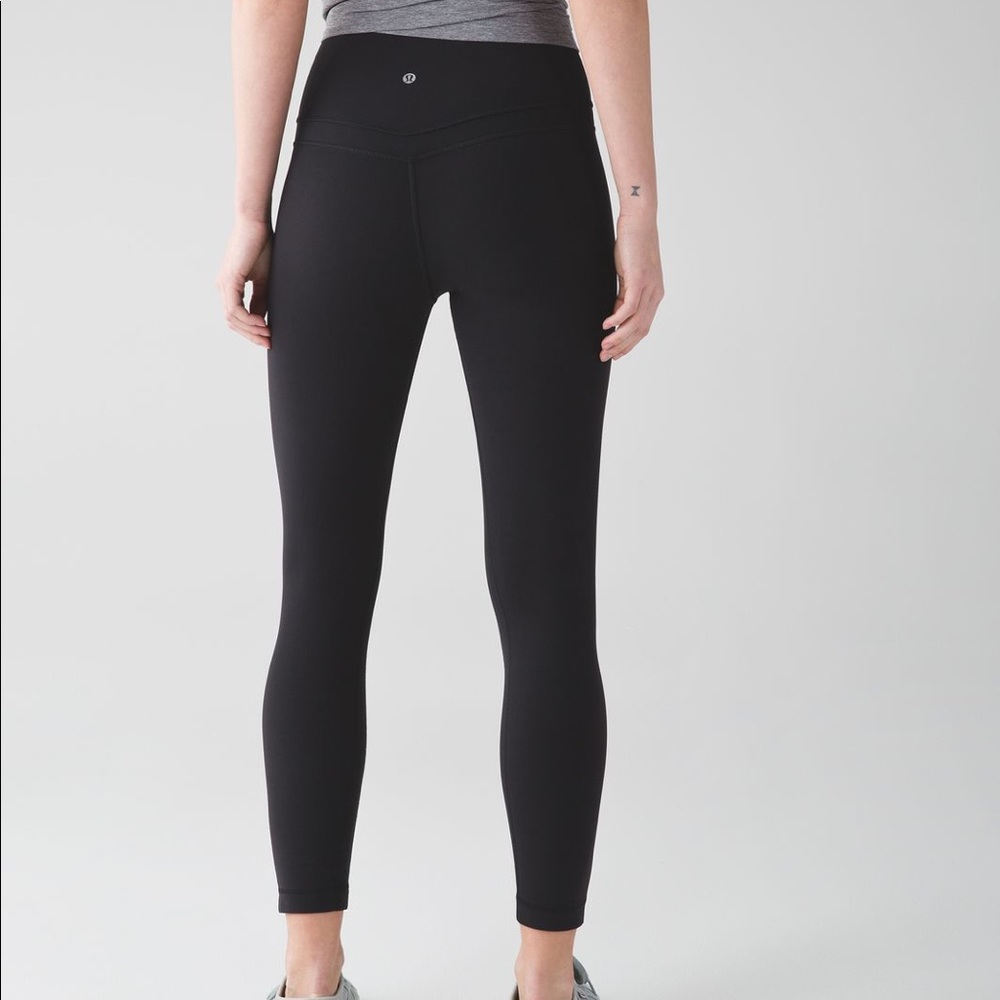 Black Lululemon Aligns!
